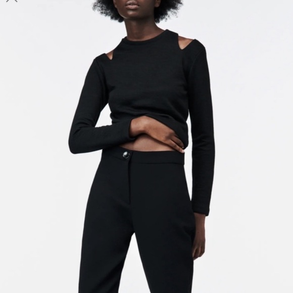 H&M Tops - Zara Black Cut-Out Shoulder Women's Top Size Small